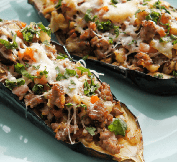 Aubergines stuffed with tofu