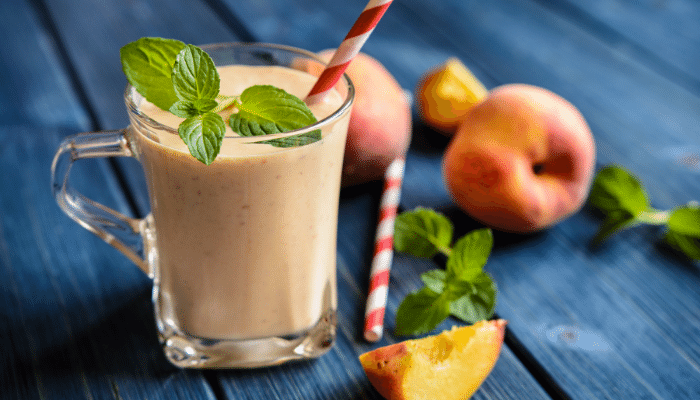 Peach and pear smoothie